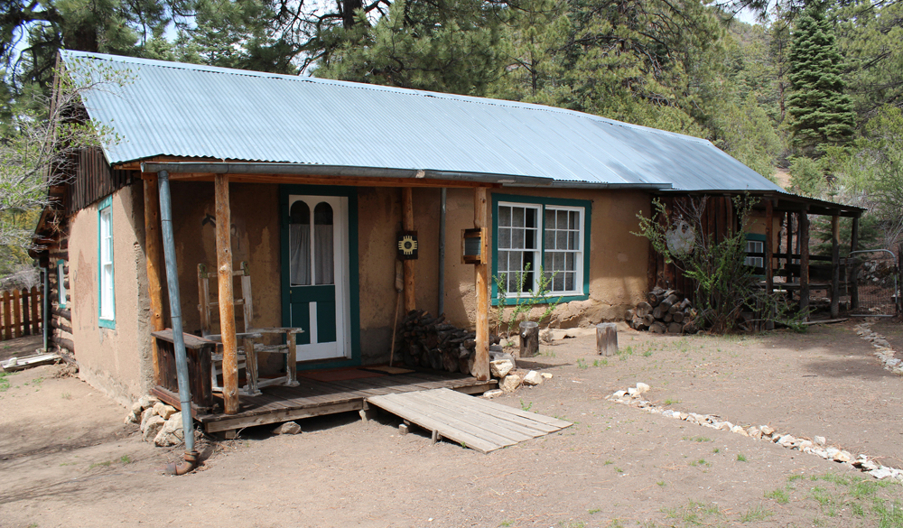 DH Cabin